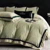 Juego de ropa de cama de invierno súper suave, con una colección de cuatro piezas de terciopelo de leche, nuevo estilo 2025, con funda de edredón de felpa engrosada, sábana plana y sábana bajera