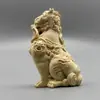 Talla de Boj Natural Artesanía de Madera Maciza Adorno Portátil de Mano para Hombres Unicornio de Llama