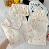Pijama Feminino Verão Novo Manga Curta Casual Luxo Leve Amor High-End Roupa de Casa Tecido Amassado Conjunto de Três Peças Foto Real Atacado