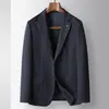 Traje Casual para Hombre 2026 Otoño/Invierno Lujo Ligero Blazer de Negocios para Hombres Jóvenes y de Mediana Edad, Chaqueta de Traje de Color Sólido de Botonadura Única de Moda