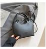 Popular Retro 2025 Primavera Estilo Coreano Moda Trendy Casual Portátil Bolso de Cubo para Trabajo y Desplazamiento Bolso Bandolera Maillard