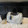 Bolsa de Viaje Grande de Nueva Generación 2025 Transfronteriza, Bolso Tote Ligero para Salir, Bolso Cruzado de Mano Simple, Maleta de Viaje