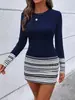 2025 Nuevo Vestido Camiseta Casual de Mujer para Otoño e Invierno, Estilo Europeo y Americano, Empalmado, Cuello Redondo, Delgado, Manga Larga, Estampado