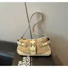 Design trançado casual simples feminino textura 2026 verão novo moderno estiloso individual fashionável bolsa de um ombro sob o braço