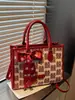 Bolsa de Tote Festiva Roja para Mujer 2026 Modelo Nuevo Ceremonia de Boda Bolsa para Dama de Honor Moda de Nicho Bolso de Hombro Festivo para Novia
