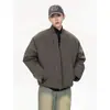 Jaqueta bomber americana moderna e transfronteiriça com silhueta tridimensional, cor sólida, jaqueta masculina cleanfit com zíper, jaqueta de beisebol, moderna