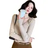 Camiseta básica de punto elegante estilo francés con cuello en V cruzado para mujer, otoño e invierno, lujo ligero, tacto de alta gama, corte ajustado, top adelgazante