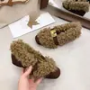 Zapatos elegantes de estilo coreano, cuadrados, peludos, sin cordones, retro, forrados de felpa, cálidos, zapatos Mary Jane de cuero, zapatos de algodón, planos de tacón grueso