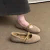 Sapatos Femininos Mary Jane de Lã Estilo Coreano Pequeno Luxo com Pelúcia 2026 Chegada Outono/Inverno Aumenta Altura Temperamento Bico Baixo Sapatos de Salto Único