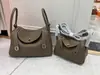 Camada Superior Couro de Vaca Togo Lindy Bolsa Feminina de Couro Genuíno 2025 Nova Bolsa Saco Retrô Europeia e Americana Moda Bolsa Feminina de Couro Genuíno