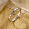 Pulsera transfronteriza de acero inoxidable de Europa y Estados Unidos chapada en oro de 18k pulsera de presión de aceite temperamento de moda simple para mujer joyería de acero de titanio al por mayor