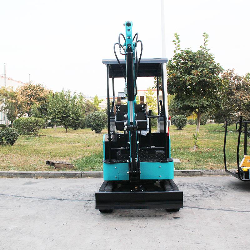 微型钩机EZ-17柱塞泵