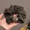 Goma para el pelo con estampado de leopardo marrón para otoño e invierno para mujer, scrunchie elegante y sofisticado para peinados de moño