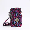 Bolsa diagonal para teléfono móvil al por mayor Nueva Bolsa pequeña para mujer Bolsa de tela para teléfono móvil bolsa vertical para cuello brazo muñeca monedero