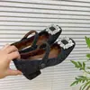 Zapatos peludos para mujer que aumentan la altura para mujeres petite, nuevo estilo Otoño/Invierno 2025, Zapatos Mary Jane de punta cuadrada con correa de pedrería