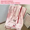 Linda Toalla de Baño Hello Kitty, Gorro para Secar el Cabello, Set de Regalo de Tres Piezas, Regalo de Cumpleaños para Niñas, Práctico Regalo de Año Nuevo