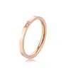 Anillo de diamantes de nicho estilo coreano, ligero y lujoso, de acero de titanio y circonita, sin decoloración, para mujer