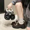 Zapatos de mujer de cuero estilo británico con forro de felpa, nueva colección otoño/invierno 2026, con hebilla de cinturón y tacón grueso, zapatos de algodón cálidos y versátiles
