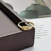 Anillo Abierto Medieval Francés Retro con Diamantes Completos, Moderno y de Alta Gama, Diseño de Nicho, Exquisitos Accesorios de Diamante para Mujer
