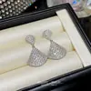 Pendientes de Perla y Circonita Estilo Coreano para Mujer, Gama Alta, Lujo Ligero, Pendientes Exquisitos y Lindos, Pendientes Versátiles de Mariposa y Flor