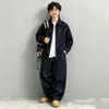 Nuevo traje de mezclilla de otoño para niños mayores, elegante conjunto de dos piezas de chaqueta de mezclilla y jeans para niños