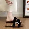 Chinelos de Camurça com Pelo Estampa Leopardo Estilo Coreano para Mulheres, Uso Externo, Novo Estilo Outono 2026, Super Quente, Sola Rasa, Tira Única de Algodão