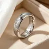 Anillos Populares Europeos y Americanos de El Señor de los Anillos de Acero de Titanio, Anillos de Pareja de Acero Inoxidable que no se Desvanecen, Joyería de Mano de Moda al por Mayor