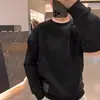 Sudadera casual elegante y moderna de estilo americano para hombre, con cuello redondo, corte holgado y mangas largas versátiles, perfecta para otoño e invierno, y disponible como conjunto para parejas