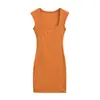 Venta al por mayor de ropa de mujer transfronteriza 2026 verano nuevo estilo europeo y americano sexy sin mangas acanalado ajustado vestido corto tipo tank top