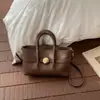 Bolso Pequeño Retro de Gama Alta 2025 Nueva Moda Versátil Bolso Cruzado para Mujer para Salir a Trabajar o Llevar como Bolso de Mano