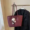 Comércio exterior, minimalista e elegante, bolsa tote de grande capacidade para mulheres, coleção de outono, luxo leve, com padrão de lichia, casual, bolsa de ombro versátil