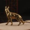 Cão de cobre de latão, cão militar, pequenos ornamentos, cão-lobo, ganha dinheiro para ajudar a fortuna, filhote próspero, bronze, estilo chinês, pequenos ornamentos de mesa, animal de estimação de chá