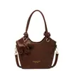 Bolsa de Ombro Nova Tendência Verão 2025, Bolsa de Mão com Design Nicho Conveniente, Bolsa Transversal Feminina Elegante Versátil da Moda