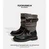 Botas de Meia-Canela Patchwork de Couro Bovino Novo Retro Outono 2026 Botas de Cavaleiro Fashion com Solado Grosso Botas Femininas com Fivela e Salto Bloco