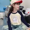 Estilo Coreano Mistura de Lã Raglan Manga Longa Casual Camada Base Top Outono Inverno Meninas Fashionável Doce Estiloso Desenho Animado Gola Redonda Camiseta