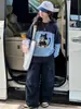 Conjunto de sudadera de retazos estilo coreano con dibujos animados y overol para niñas, versátil capa base de manga larga