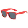 Gafas de Sol Negras con Tachuelas de Moda Europea y Americana para Hombres y Mujeres, Tendencia Transfronteriza Protección UV Parasol Gafas de Sol Simples de Marco Grande