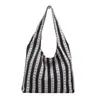 Bolsa tote axilar com design listrado, suave e fresca, para meninas e estudantes, adequada para o trajeto diário e compras, bolsa de ombro feminina