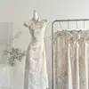 Vestido Cheongsam Floral de Satén Estilo Chino Nuevo Qinghe para Mujer, Nuevo Modelo Primavera/Verano 2026, Atuendo para Salidas del Día de Mayo