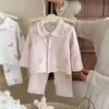 Nuevo conjunto de pijama de lana y seda para niños de otoño e invierno, ropa para el hogar para niños mayores, conjunto de dos piezas de cárdigan estampado para niñas, conjunto para niños