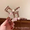 Selección Premium Pinza de Garra para el Cabello Flor de Perla Rosa para Mujeres, Pinza de Tiburón Grande Exquisita para Peinados Recogidos, Accesorio para el Cabello de la Parte Posterior de la Cabeza