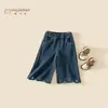 Calça Jeans Feminina Outono 2026 Nova Calça Casual Azul Infantil Estilo Primavera e Outono Calça com Bordado de Renda para Bebê Menina