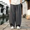 Calça de Linho de Algodão Fina de Perna Larga para Homem de Verão, Nova Calça de Linho Lisa Estilo Chinês, Calça Masculina Plus Size Solta e Fluida com Cordão