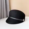 Hebilla de Cinturón Estilo Japonés Insignia Decorativa Gorra de Equitación para Mujer Otoño e Invierno Lana Vintage Borde Pequeño Gorro de Caballero Gorra de Moda Tendencia