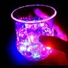 Nueva taza emisora de luz especial Net Red LED en el agua brillante diamante taza piña taza bar KTV taza de cerveza fabricantes spot