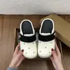 Mules sin cordones con tachuelas y remaches, estilo dulce y fresco, para mujer, suela gruesa, que aumentan la altura, cómodos para casa