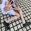 Calcetines de Rejilla hasta la Mitad de la Pantorrilla en Negro Oscuro, Calcetines de Uniforme JK para Mujer, Calcetines Blancos de Rejilla hasta la Mitad de la Pantorrilla con Diseño Hueco Sexy Estilo Ins