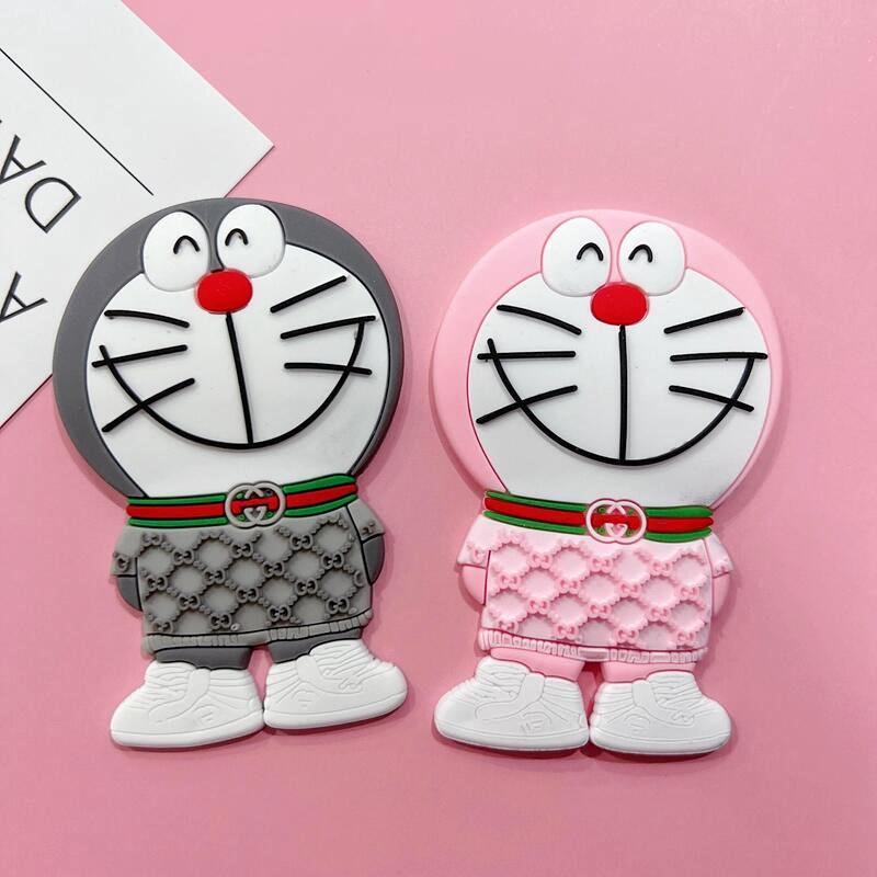 潮牌机器猫