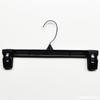 En Stock Colgador W6012 para Pantalones Pinza Negra de Plástico para Pantalones Pinza para Colgar Faldas de Comercio Exterior Soporte Colgador de Pantalones de 12 Pulgadas 30 cm