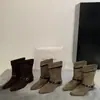 Botas femininas, nova coleção de outono 2026, com fivela de cinto, design versátil, bico quadrado, salto grosso, estilo retrô e um toque da estética "Mellard", botinhas estilo country